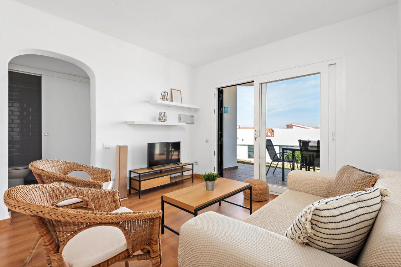 Apartamento Can Harmonia - Arenal Den Castell Arenal d'en Castell Bagian luar foto